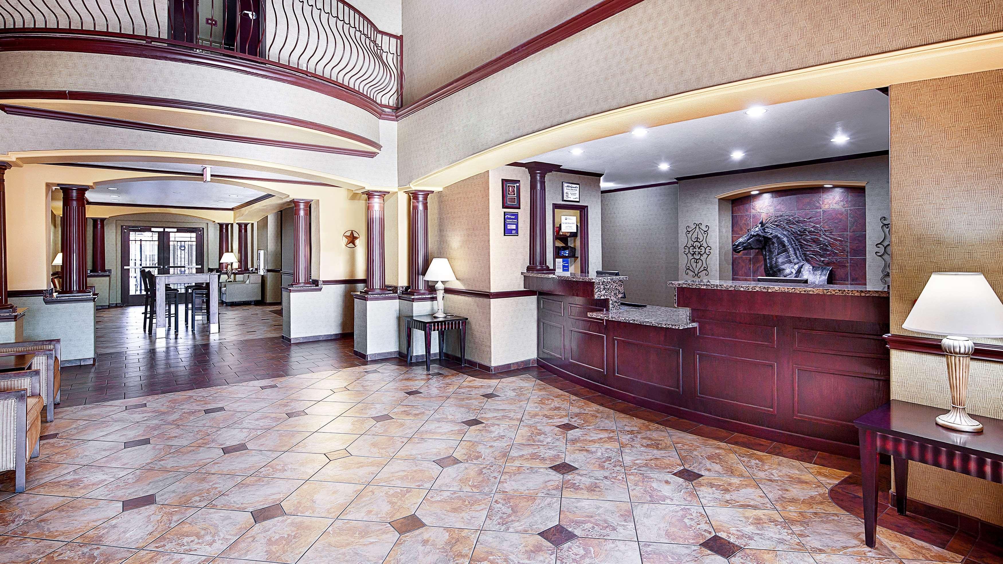 Best Western Plus Royal Mountain Inn & Suites Athens Dış mekan fotoğraf