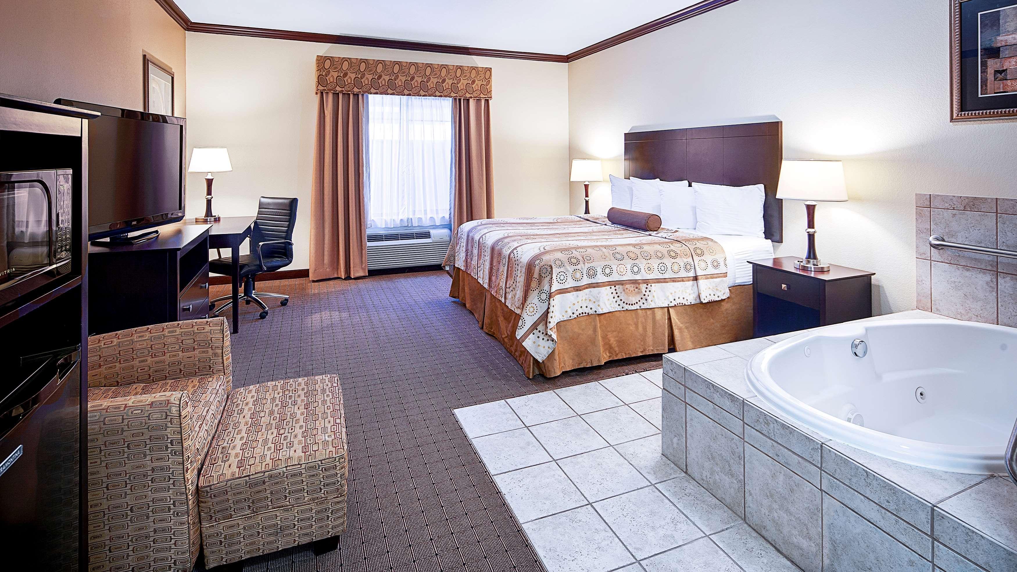 Best Western Plus Royal Mountain Inn & Suites Athens Dış mekan fotoğraf