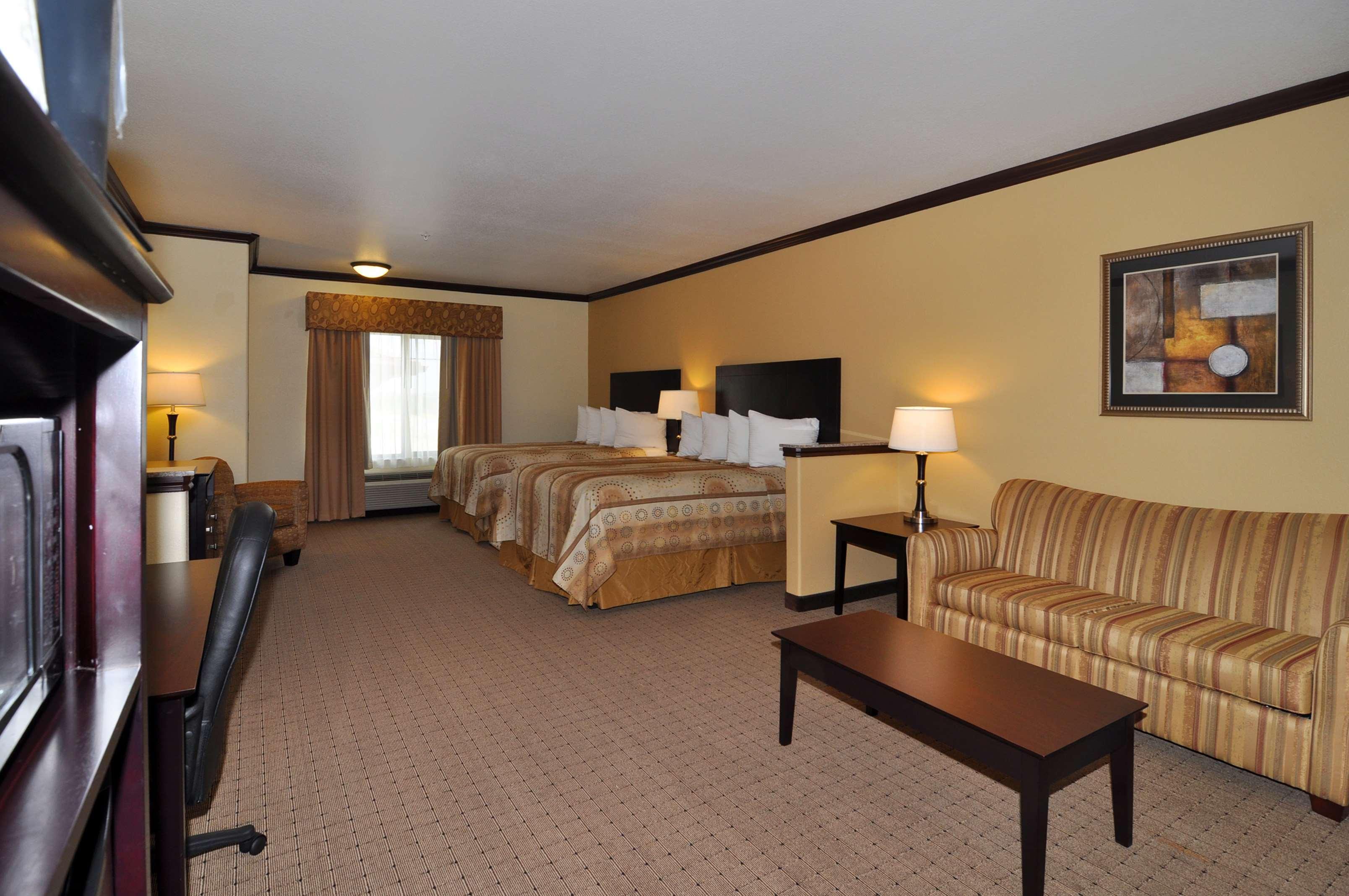 Best Western Plus Royal Mountain Inn & Suites Athens Oda fotoğraf